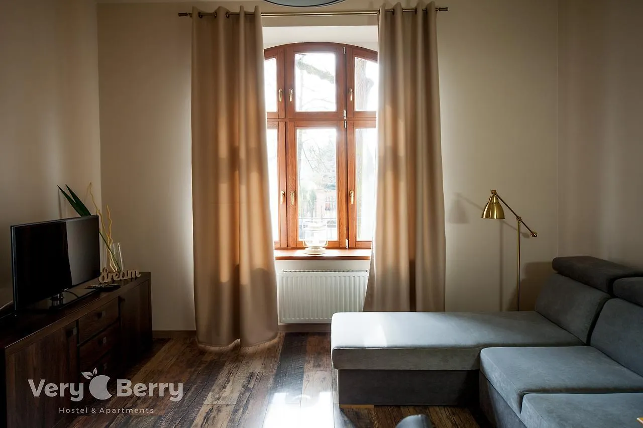 Apartament Very Berry - Orzeszkowej 16 - MTP Apartment, parking, check in 24h Poznań Polska