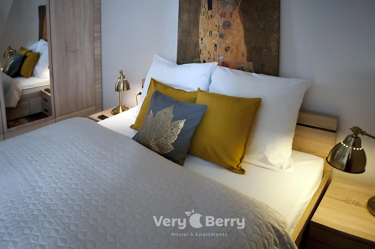 Apartament Very Berry - Orzeszkowej 16 - MTP Apartment, parking, check in 24h Poznań